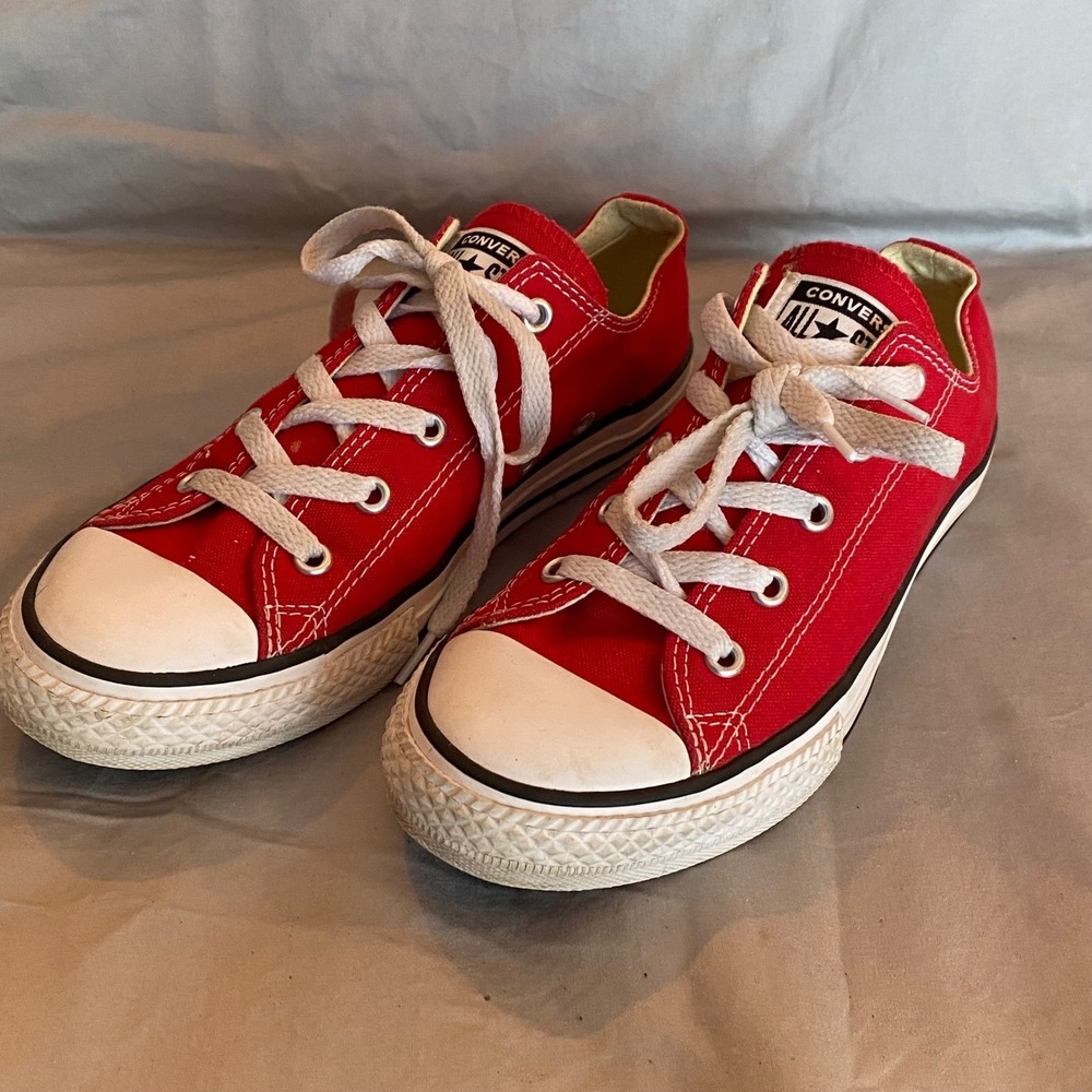 Converse All Star Low Top Sneakers Red‎ Youth Size 3 Canvas Lace Up